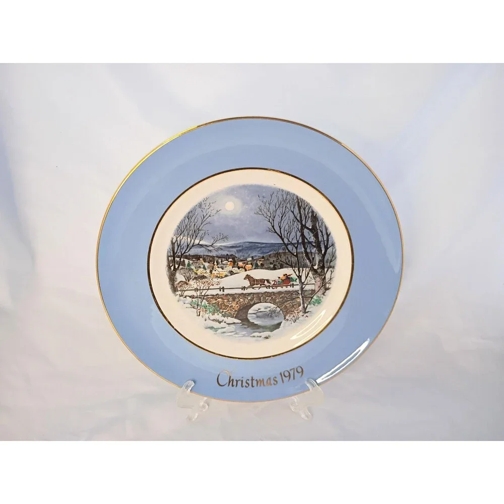 Christmas On The Farm 1973 Avon Christmas Plate